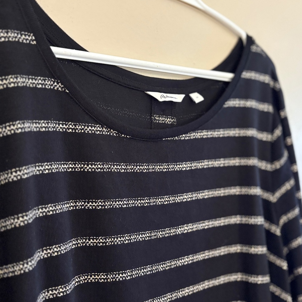 Reitmans Black & White Striped Knit Top Button Back – Plus Size 3X EUC - Picture 5 of 13